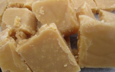 Traditional Devon Clotted Cream Fudge Recipe.