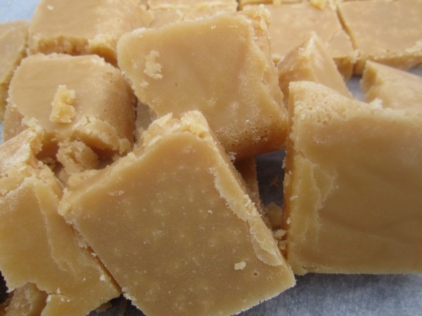 Traditional Devon Clotted Cream Fudge Recipe.